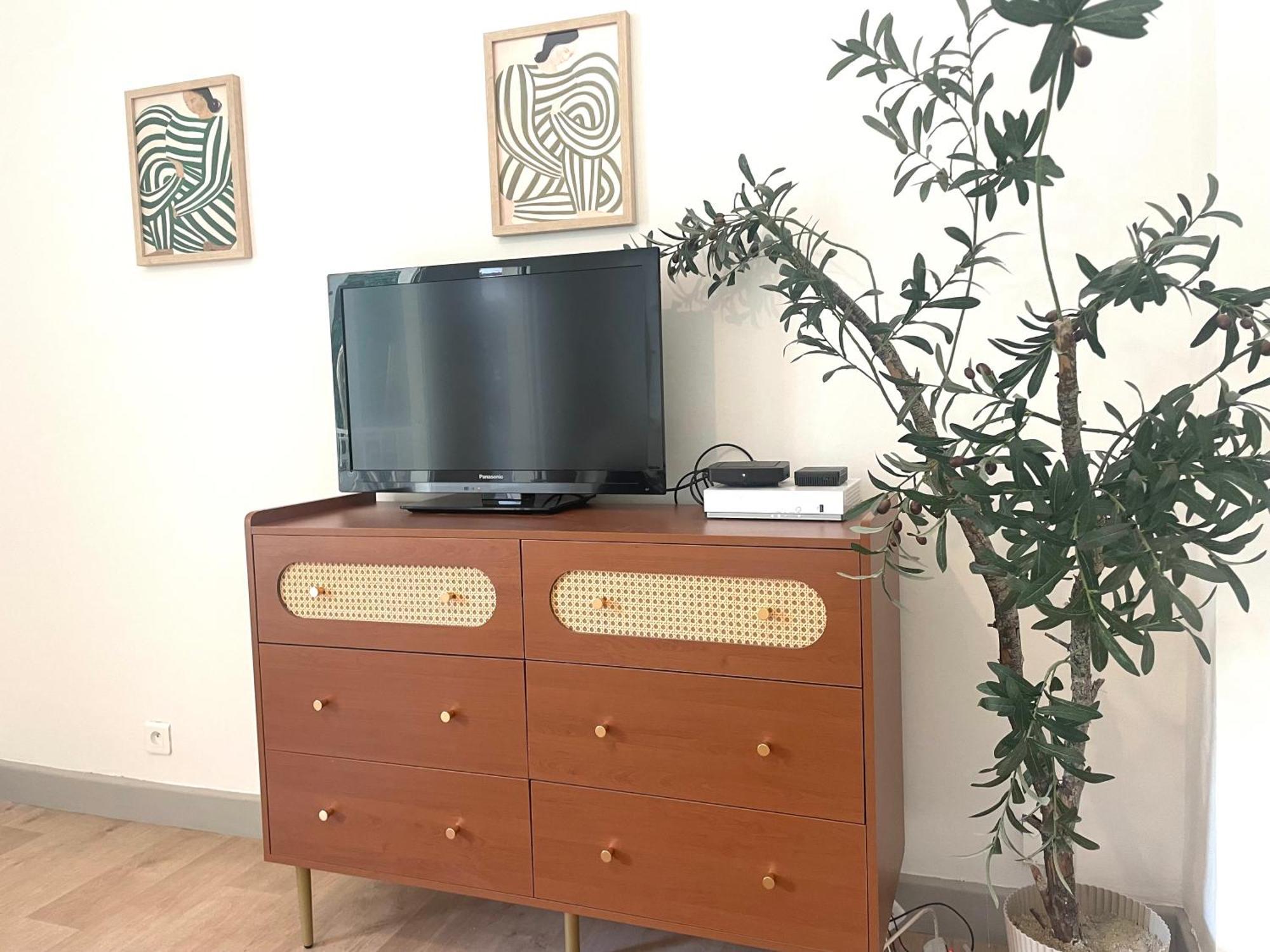 La Maison By Simone, La Vrai Cannes
